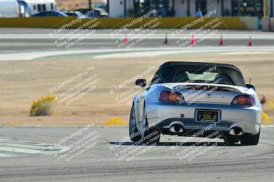 media/Nov-02-2025-Speed Ventures (Sun) [[61724e2e34]]/Red/Session 2/